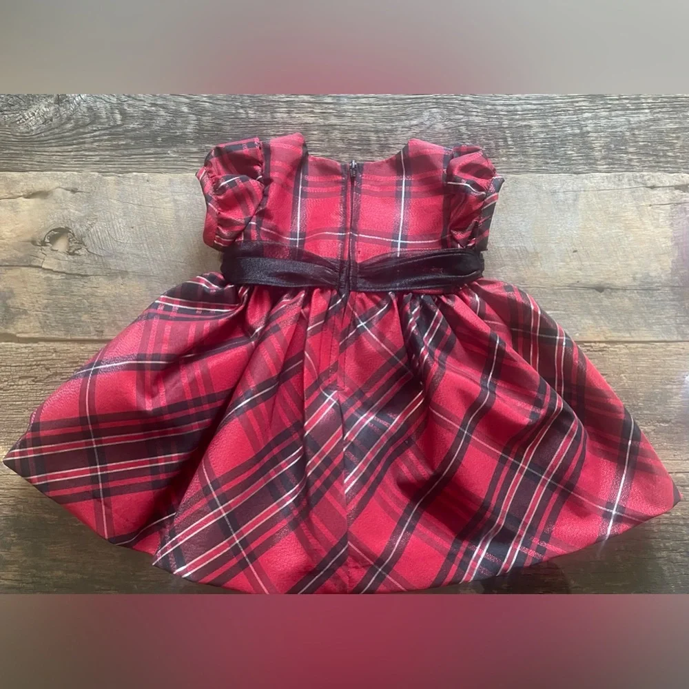 Gorgeous Baby Girl Christmas Dress - Picture 3 of 7